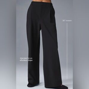 ALO YOGA Pursuit Trouser